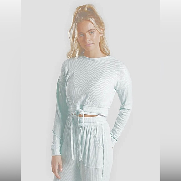 Gymshark Relaxed Sweater - Picture 1 of 5